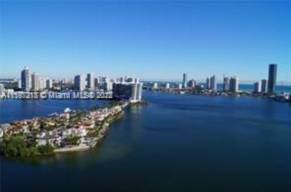 2800 Island Boulevard, 2800 Island Blvd #2503, Aventura, Florida 33160, image 2