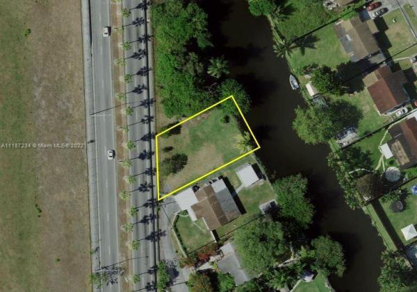 Miami Park, xx Little Riv, Pinewood, Florida 33147, image 1