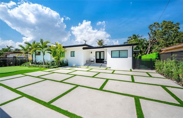 4531 SW 15th St, Unincorporated Dade County, Florida 33134, image 2
