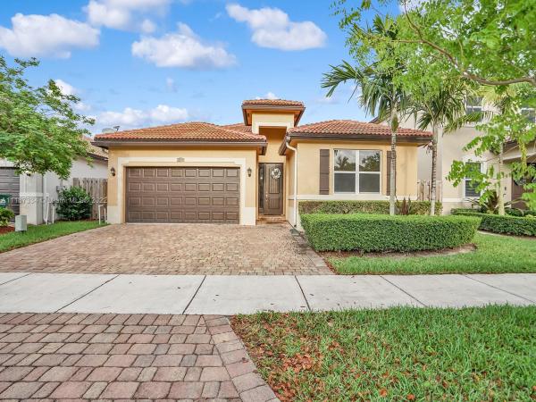 Hemingway Point, 25357 SW 121st Ct, Princeton, Florida 33032, image 1