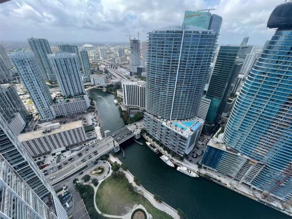 Icon Brickell Tower 1, 465 Brickell Ave #5104, Miami, Florida 33131, image 2