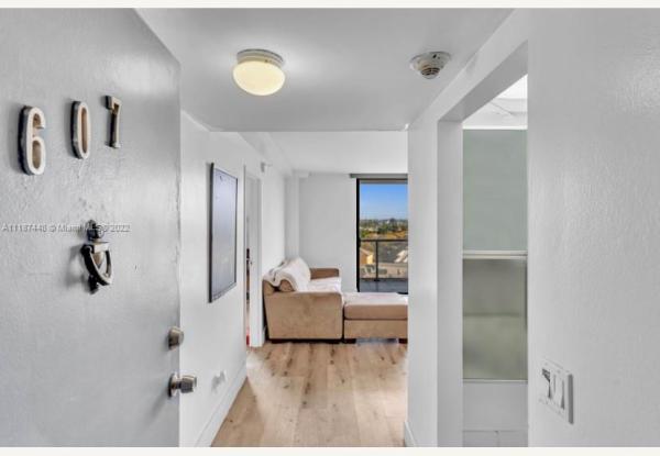 Sailboat Cay, 13499 Biscayne Blvd #607, North Miami, Florida 33181, image 1