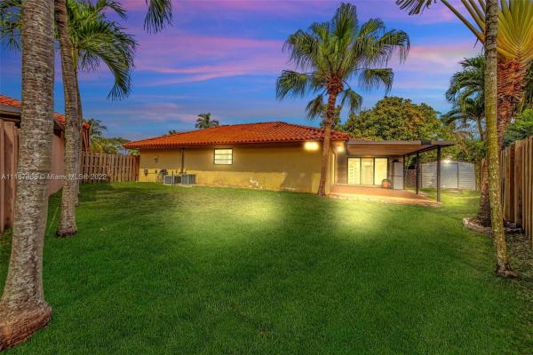 Leomar Homes, 13238 NW 8th Ter, Tamiami, Florida 33182, image 1