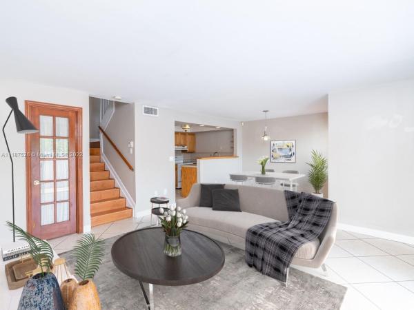 Gables Point, 4590 SW 68th Ct Cir #10, Glenvar Heights, Florida 33155, image 2