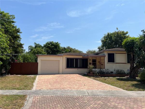 Breezeswept Estates, 12417 NE Miami Pl, North Miami, Florida 33161, image 2