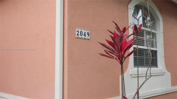 2049 SW 117th Ave, Miramar, Florida 33025, image 2