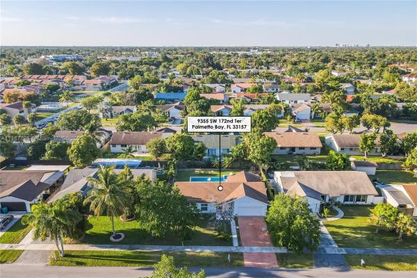 Harriel Estates, 9355 SW 172nd Ter, Palmetto Bay, Florida 33157, image 1