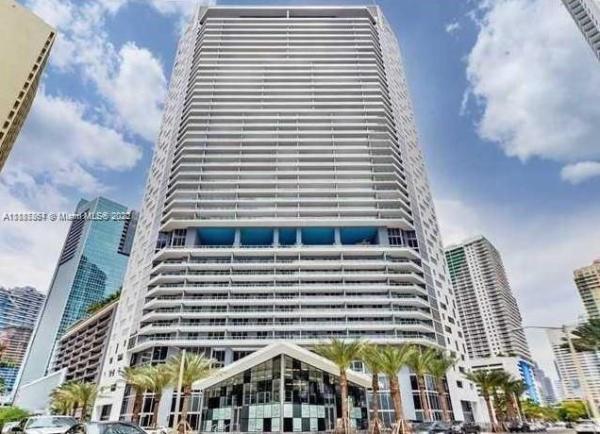 Brickell House, 1300 Brickell Bay Dr #2109, Miami, Florida 33131, image 2