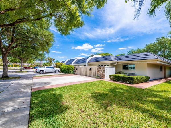 Kings Creek, 8110 SW 83rd St #., Glenvar Heights, Florida 33143, image 1