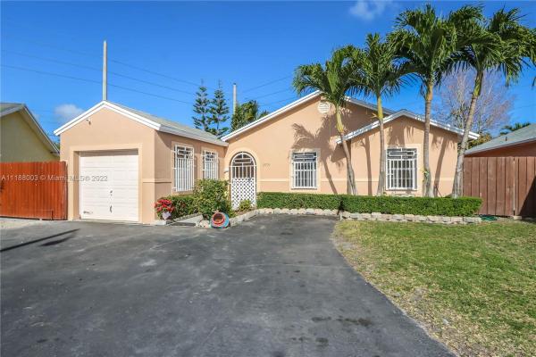 Princetonian By The Park, 12721 SW 248th Ter, Princeton, Florida 33032, image 1