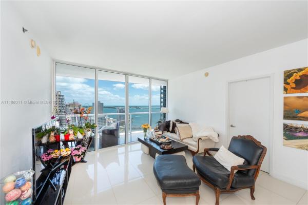 Icon Brickell Tower 1, 465 Brickell Ave #2605, Miami, Florida 33131, image 2