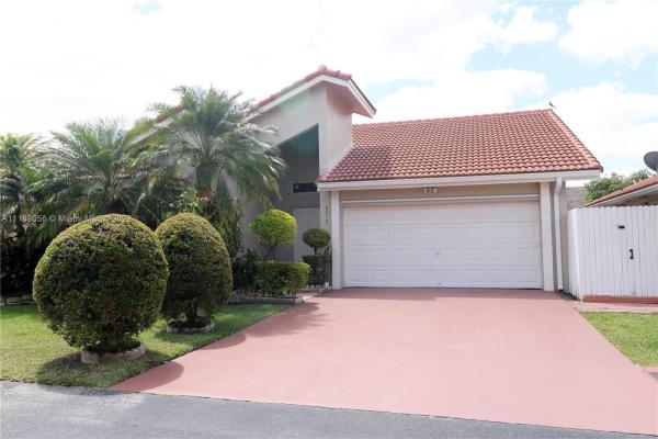 Angelica Gardens At Lakes Of Avalon, 8610 NW 190th Ter, Hialeah, Florida 33015, image 1