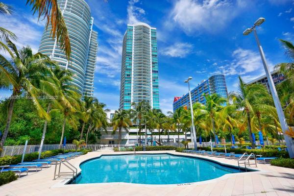 Skyline On Brickell, 2101 Brickell Ave #3002, Miami, Florida 33129, image 1