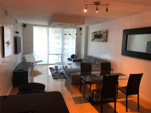 One Miami East, 335 S Biscayne Blvd #3000, Miami, Florida 33131, image 2