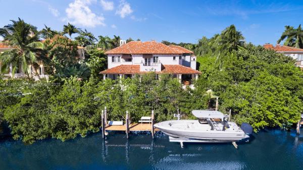 Cocoplum, 152 Paloma Dr, Coral Gables, Florida 33143, image 2