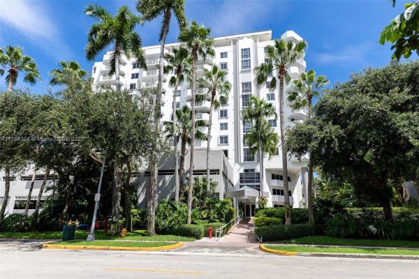 Bayview Plaza, 1621 Bay Rd #602, Miami Beach, Florida 33139, image 1