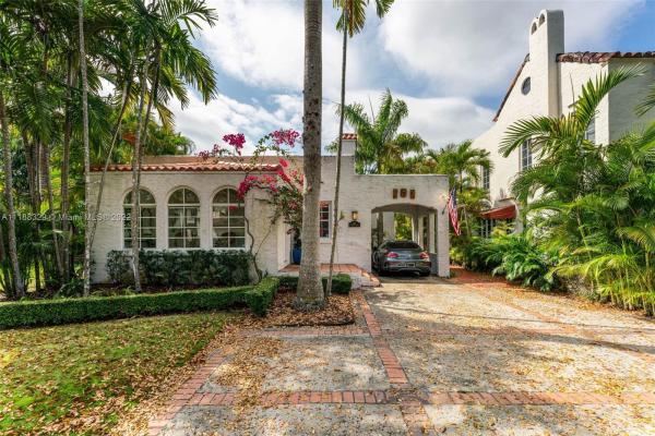 Granada, 410 Majorca Ave, Coral Gables, Florida 33134, image 2