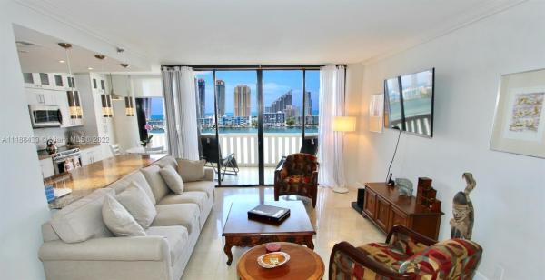 3000 Island Boulevard, 3000 Island Blvd #1601, Aventura, Florida 33160, image 2
