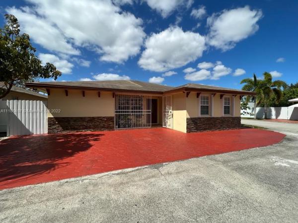Greenwood Villas, 29712 SW 158th Pl, Leisure City, Florida 33033, image 1