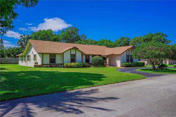 Old Cutler Oaks South, 7660 SW 170th St, Palmetto Bay, Florida 33157, image 1