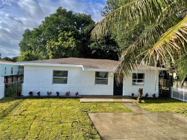 Fulford By The Sea, 1330 NE 155th St, North Miami Beach, Florida 33162, image 2