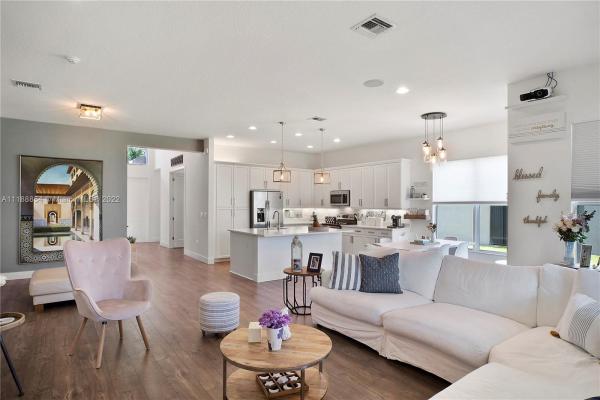 Dakota, 15377 Destiny Dr, Delray Beach, Florida 33446, image 2