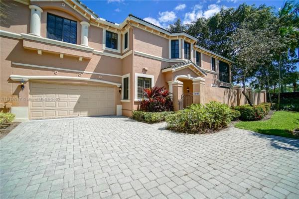 Courtside, 2803 Center Court Dr #2-24, Weston, Florida 33332, image 1
