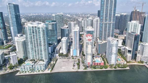 The Club At Brickell Bay, 1200 Brickell Bay Dr #2805, Miami, Florida 33131, image 1