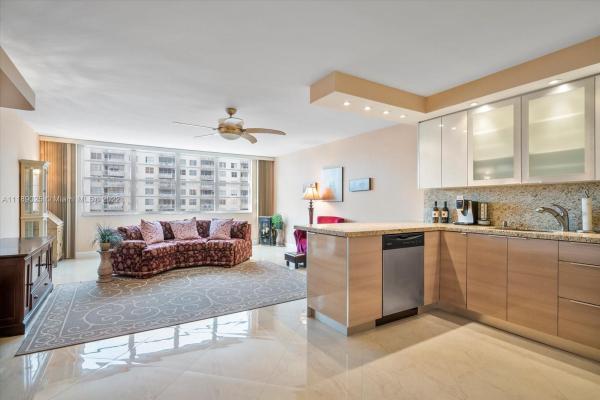 Winston Towers 200, 251 174th St #1510, Sunny Isles Beach, Florida 33160, image 2
