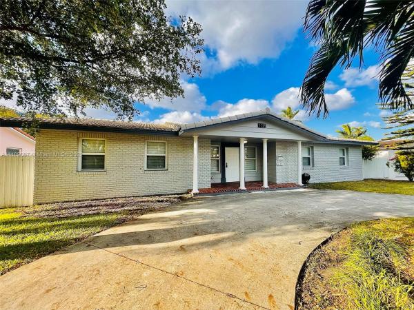Florida Fruit Land Company, 1125 Meadowlark Ave, Miami Springs, Florida 33166, image 1