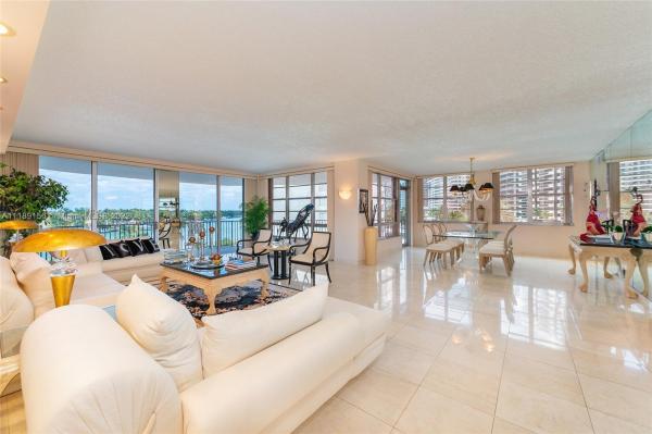 5660 Collins, 5660 Collins Ave #4D, Miami Beach, Florida 33140, image 1