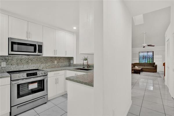 The Townhomes Of Sherbrooke, 1625 N 15th Ter #1625, Hollywood, Florida 33020, image 1
