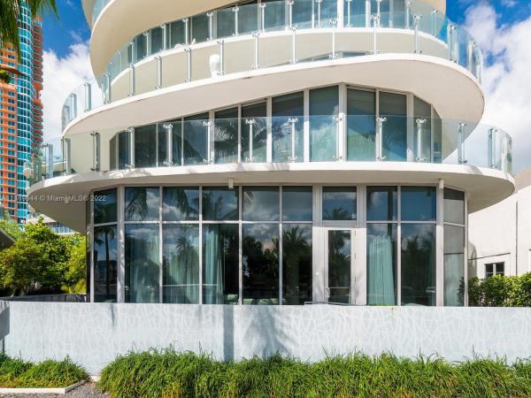 One Ocean, 1 Collins Ave #106, Miami Beach, Florida 33139, image 1