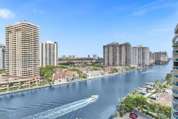 Oceanview A, 19390 Collins Ave #1517, Sunny Isles Beach, Florida 33160, image 2