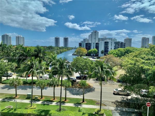 Bonavista, 3375 N Country Club Dr #403, Aventura, Florida 33180, image 1