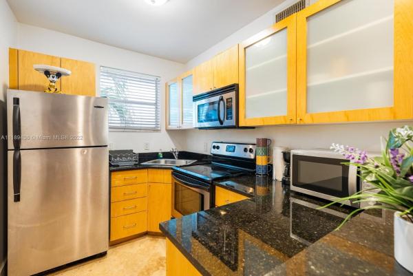 751 Collins Ave #6, Miami Beach, Florida 33139, image 2