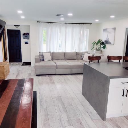 The Knolls, 8440 Sheraton Dr, Miramar, Florida 33025, image 2