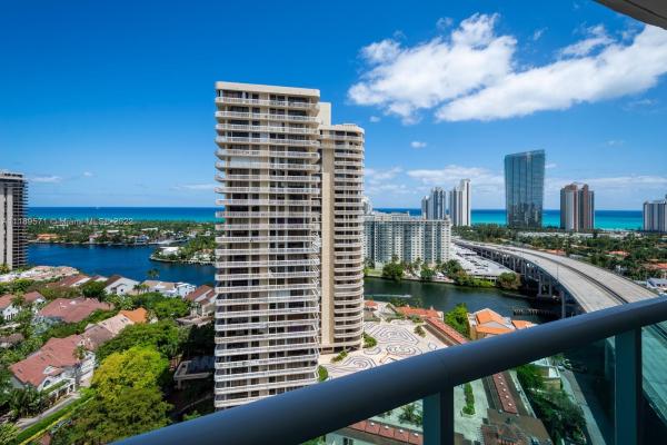 The Parc At Turnberry Isle, 19400 Turnberry Way #2011, Aventura, Florida 33180, image 1