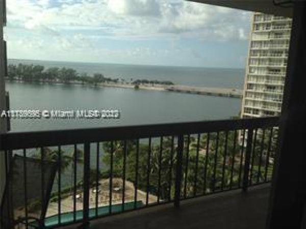 Brickell Bay Club, 2333 Brickell Ave #1106, Miami, Florida 33129, image 2