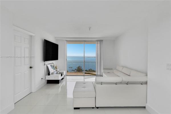 Isola, 770 Claughton Island Dr #2004, Miami, Florida 33131, image 2