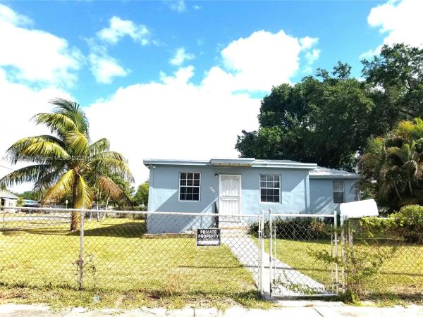 62nd St Heights, 2999 NW 64th St, Gladeview, Florida 33147, image 1
