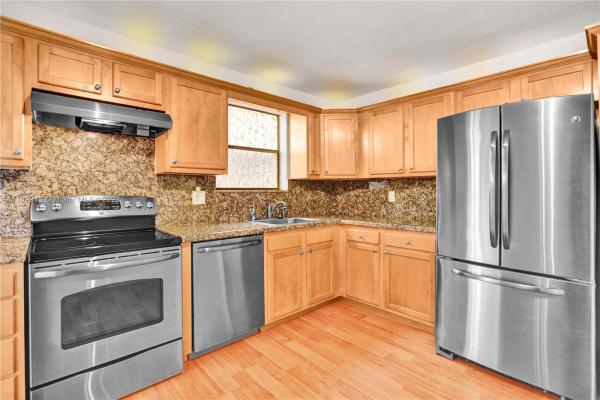 Summertree Village, 605 Ives Dairy Rd #304-7, Ives Estates, Florida 33179, image 1