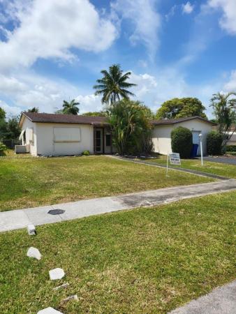 Oakland Estates, 3951 NW 50th Way, Lauderdale Lakes, Florida 33319, image 2