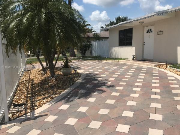 14501 SW 296th St, Leisure City, Florida 33033, image 2