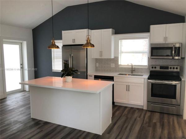 Fulford By The Sea, 1341 NE 151st St, North Miami Beach, Florida 33162, image 2