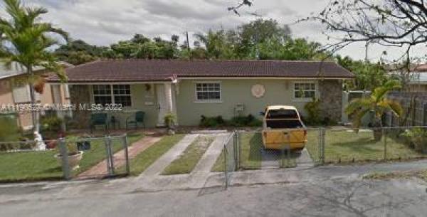 Lisa Manor, 1060 W 36th Pl, Hialeah, Florida 33012, image 1