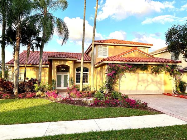 Waterford Landing At Country Isles, 1888 Water Ridge Dr, Weston, Florida 33326, image 1