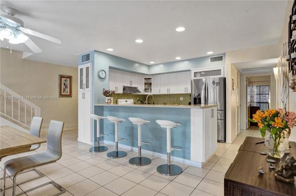 Loch Andrews, 15471 Kippford Ct, Miami Lakes, Florida 33014, image 1