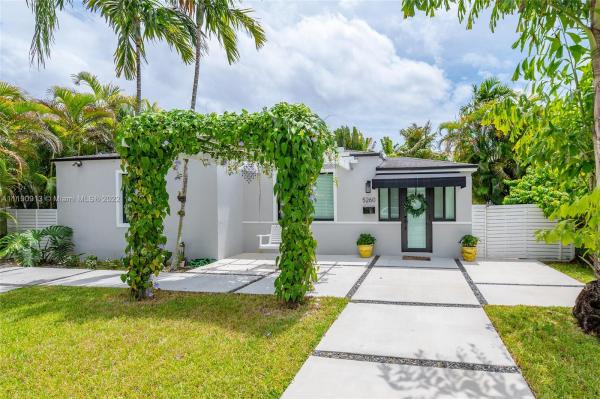 Hazelton Park, 5260 SW 6th St, Miami, Florida 33134, image 1