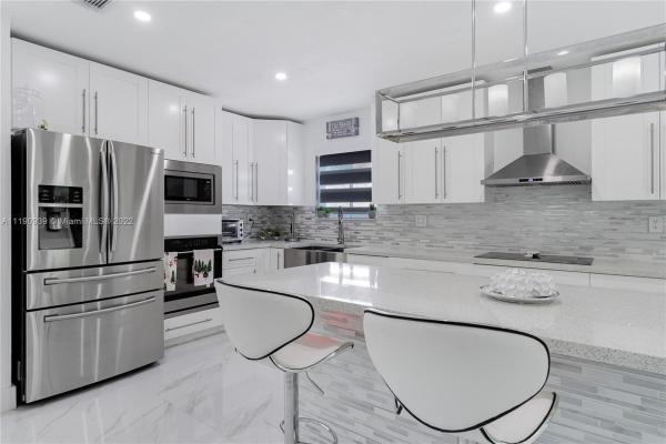 Estate Homes, 12481 SW 223rd St, Goulds, Florida 33170, image 1